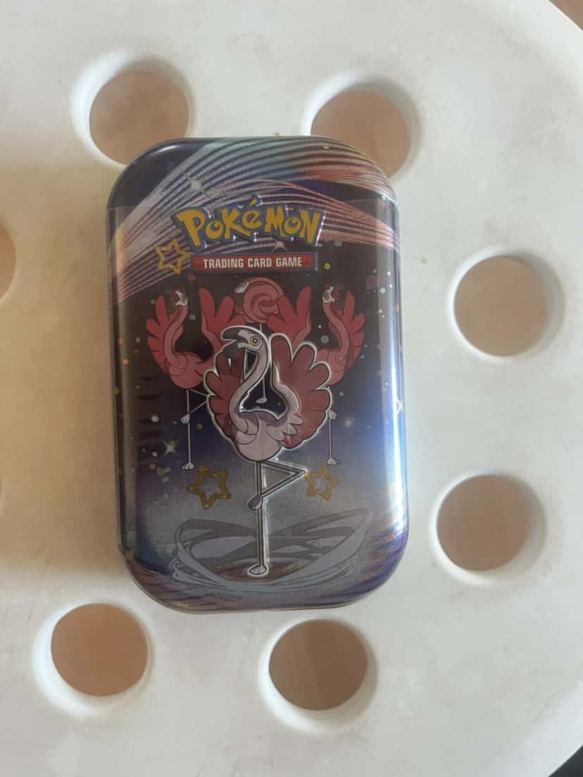 Shiny Flamigo Mini Tin