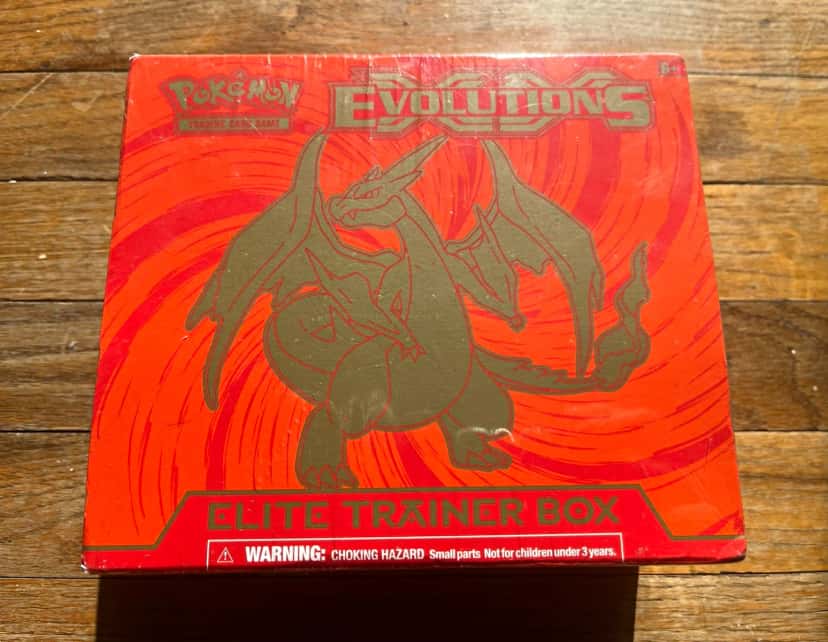 Mega Evolution Elite Trainer Box [Charizard Art]
