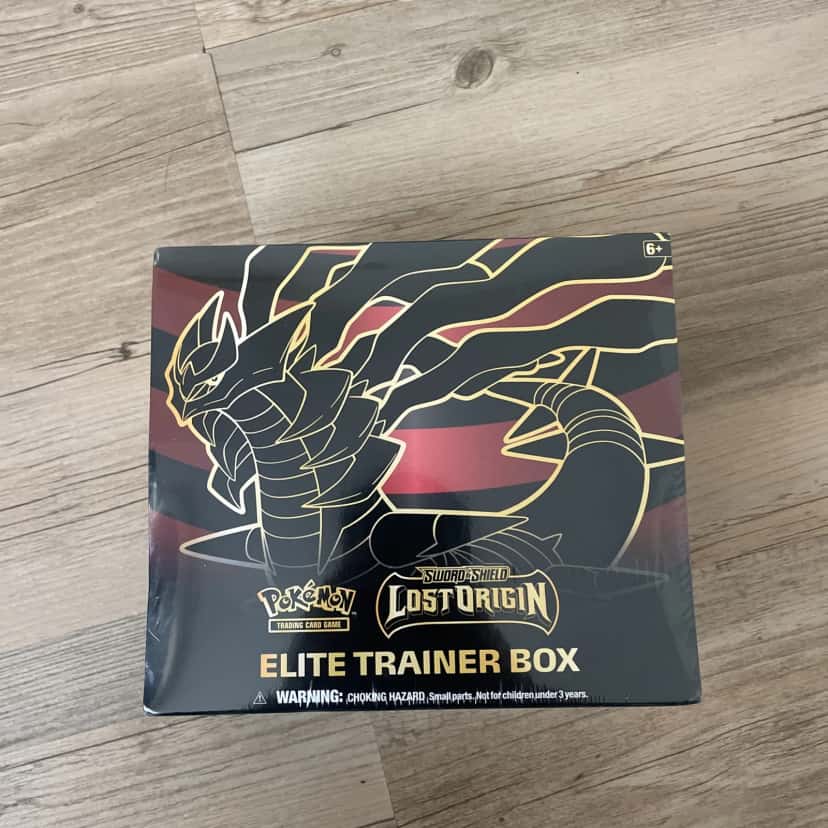 Lost Origin Elite Trainer Box