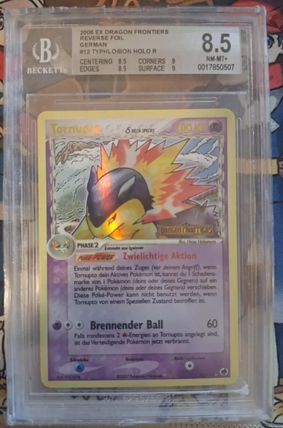 Typhlosion Holo R