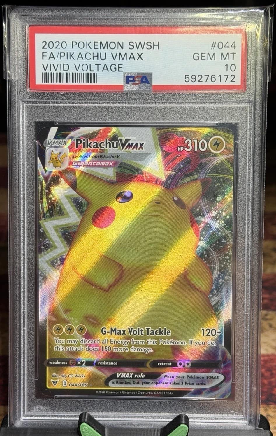 Pikachu Vmax