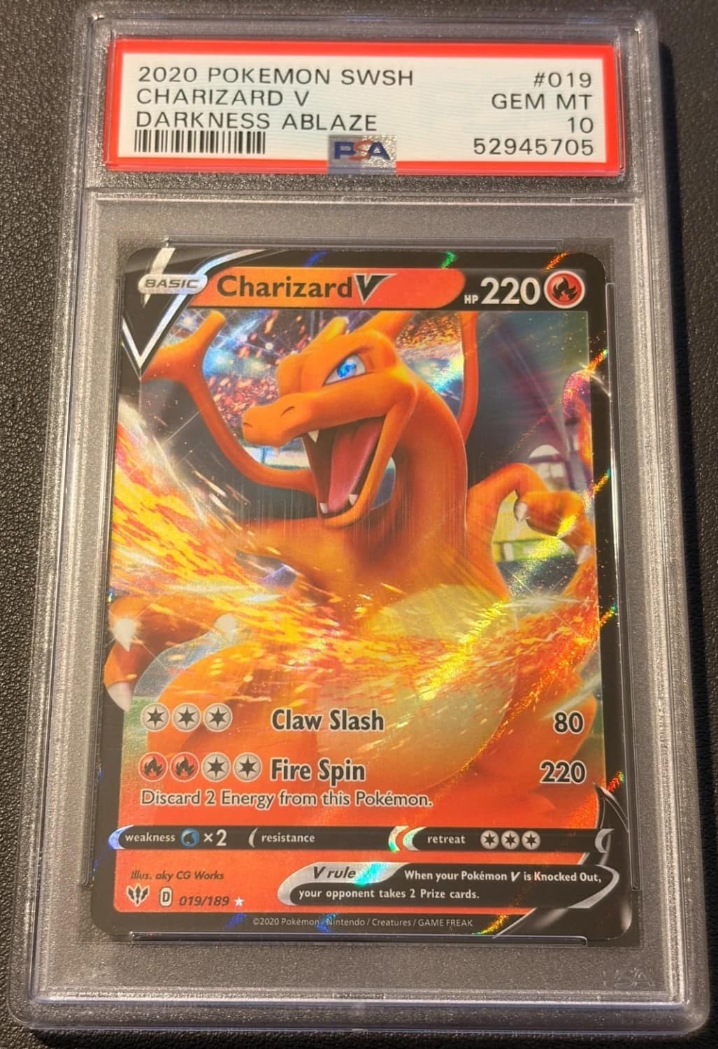 Charizard V
