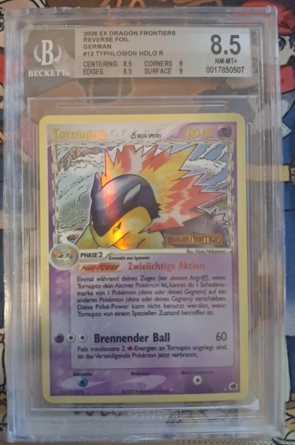Typhlosion Holo R