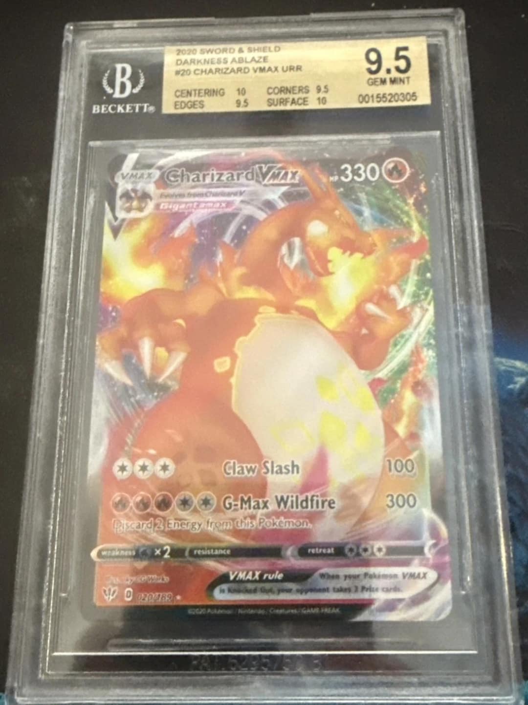 Charizard Vmax