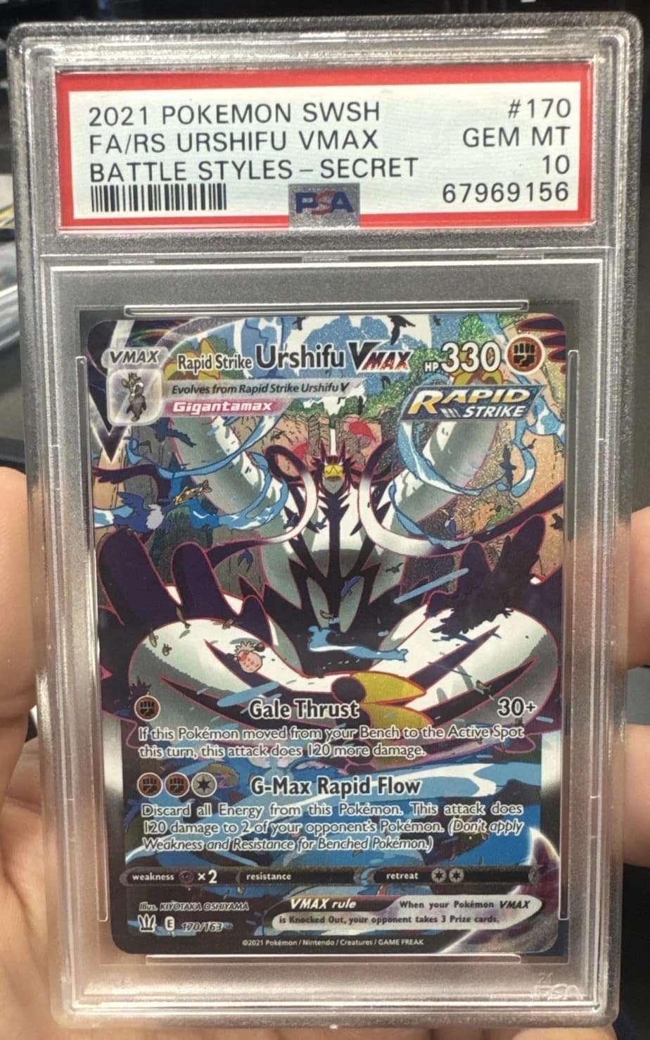 Rapid Strike Urshifu Vmax