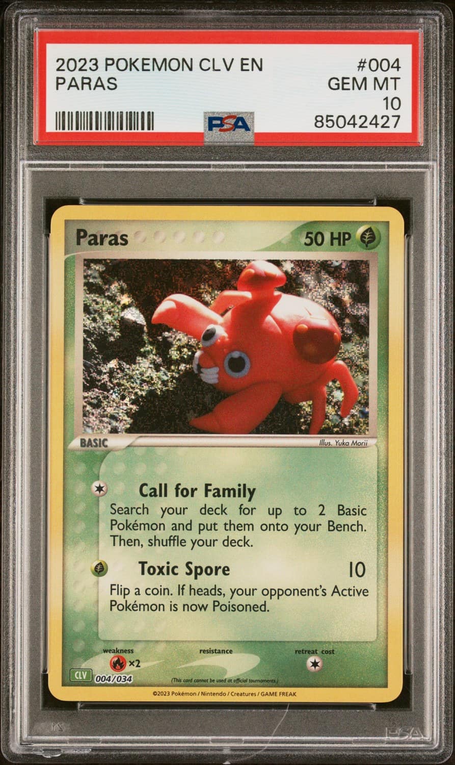 Paras