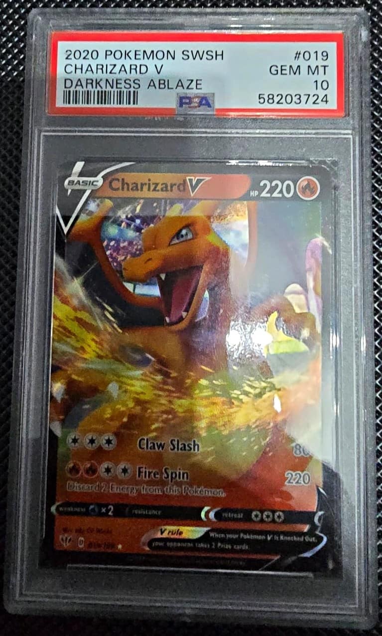 Charizard V