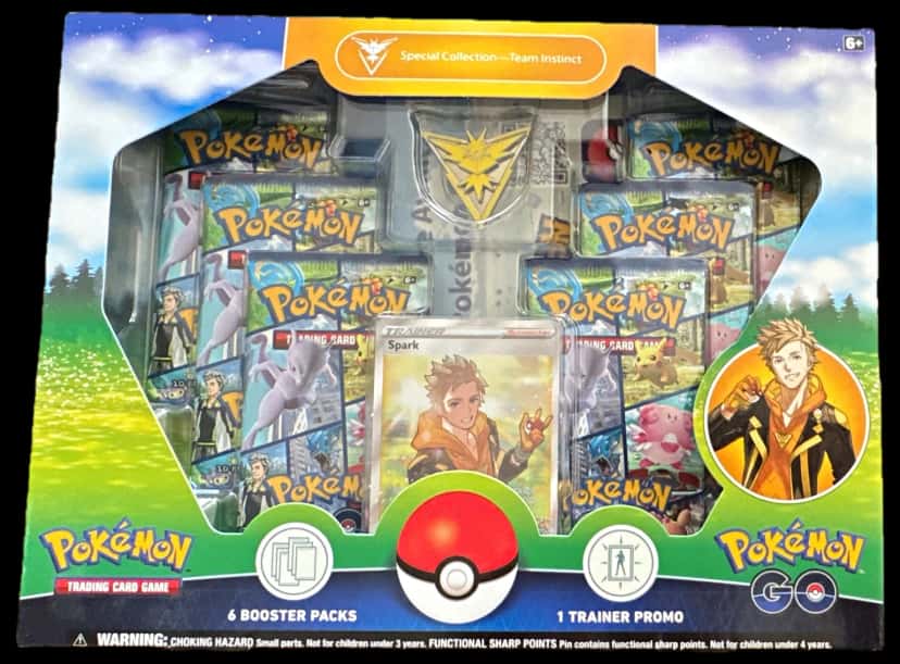Pokemon Go Go Special Collection Team Instinct collection box