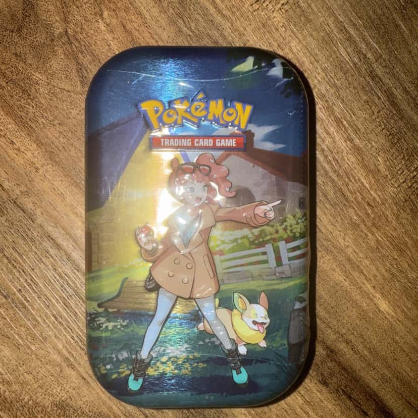 Sonia And Yamper Mini Tin