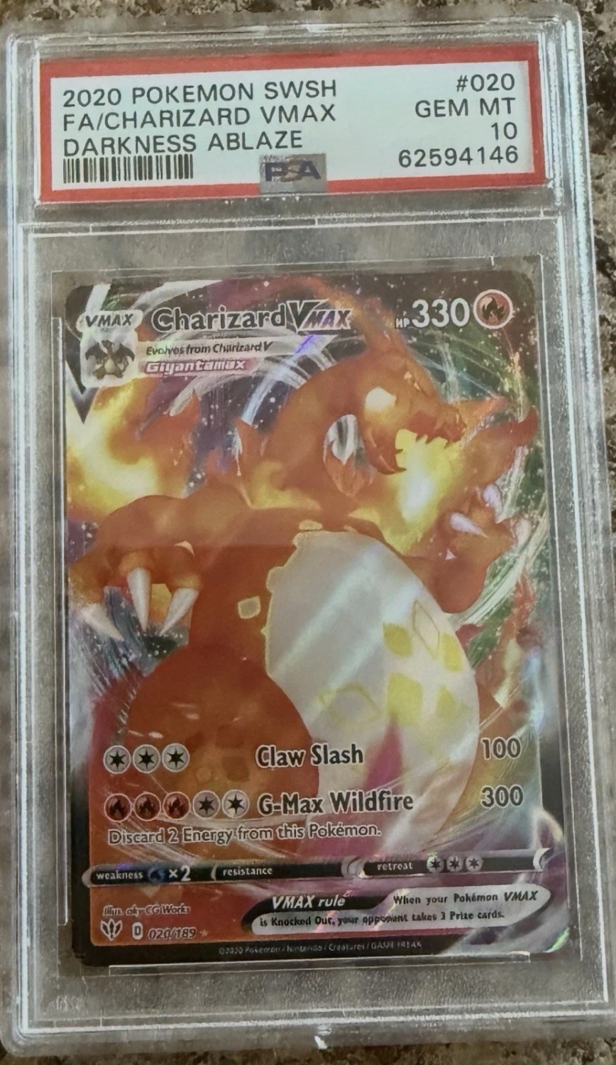 Charizard VMAX