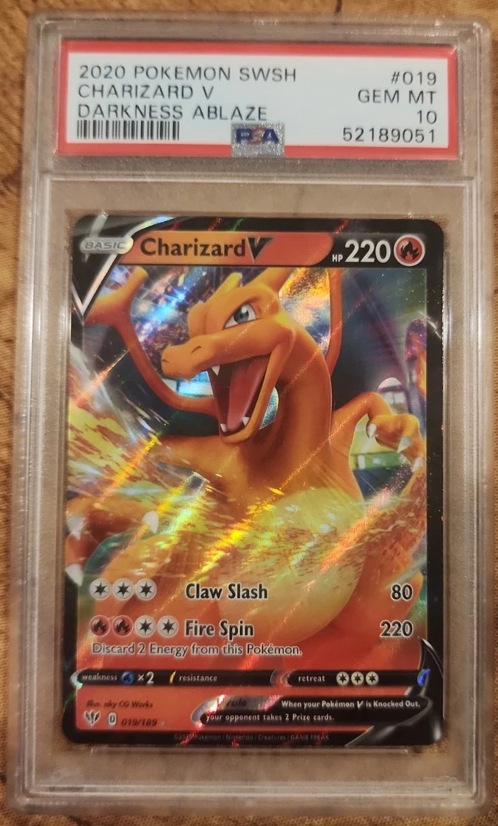 Charizard V