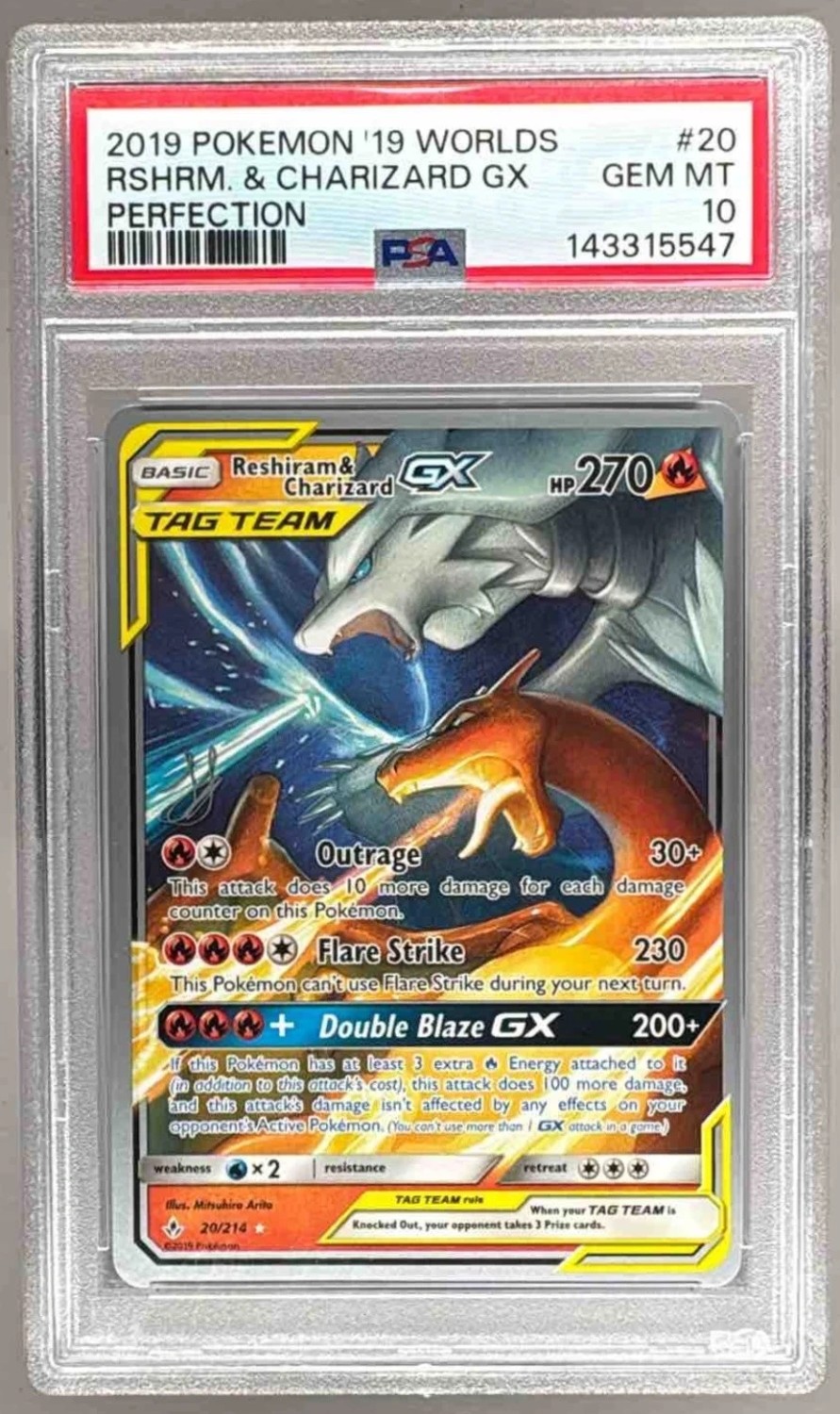 Reshiram & Charizard GX