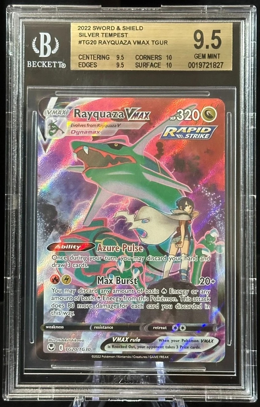 Rayquaza VMAX