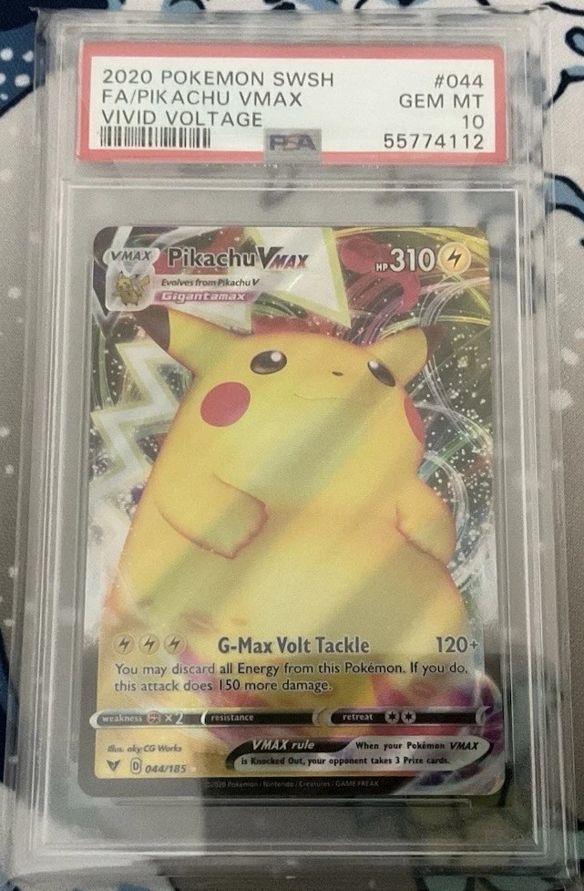 Pikachu VMAX