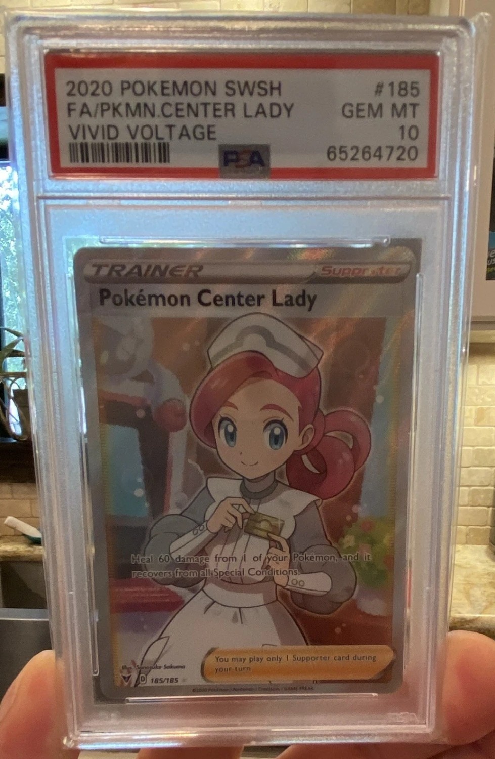 Pokémon Center Lady