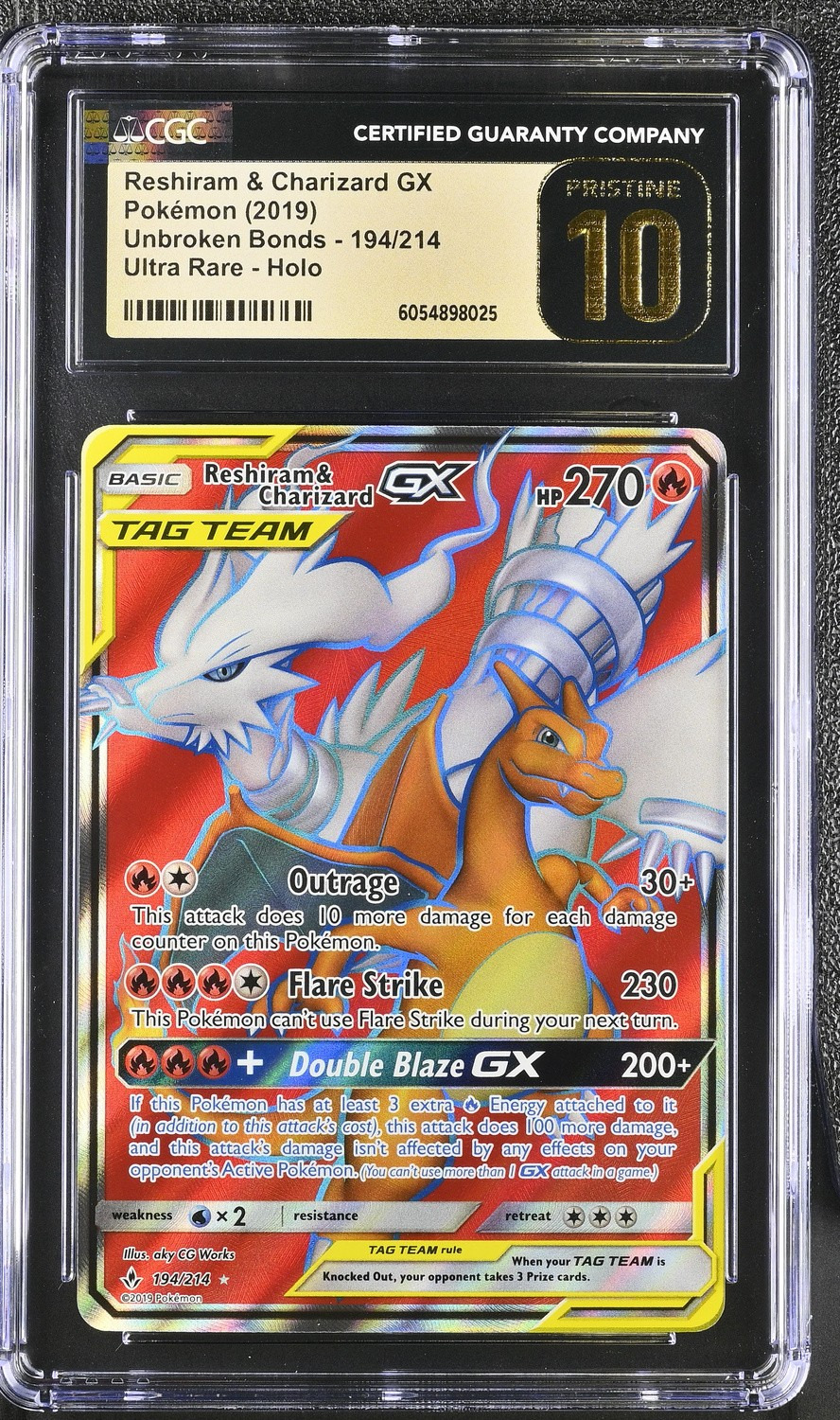 Reshiram & Charizard GX