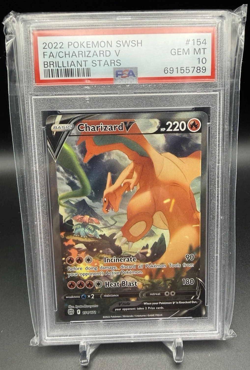 FA/CHARIZARD V